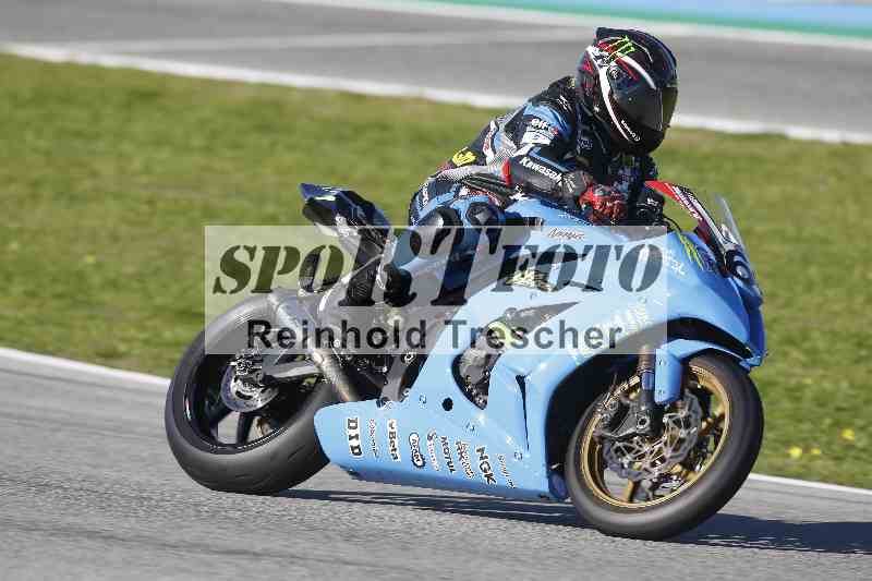 Archiv-2025/02 28.-31.01.2025 Moto Center Thun Jerez/gruen-green/164